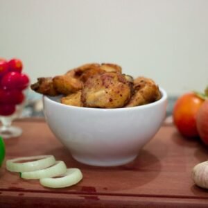 porção de frango À passarinho